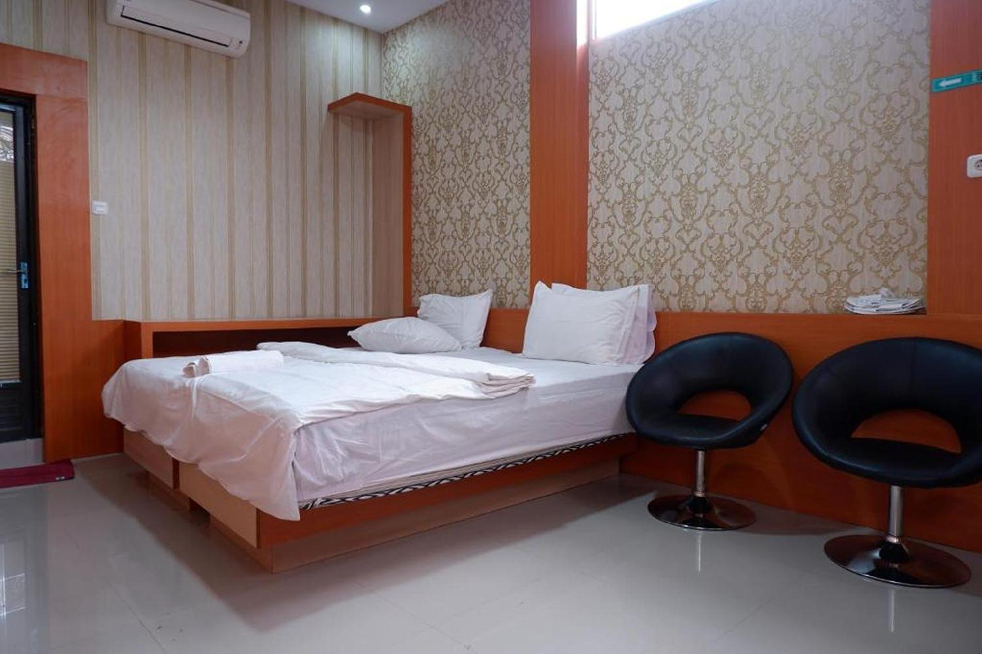 Hotel Manggasa Makale Екстериор снимка