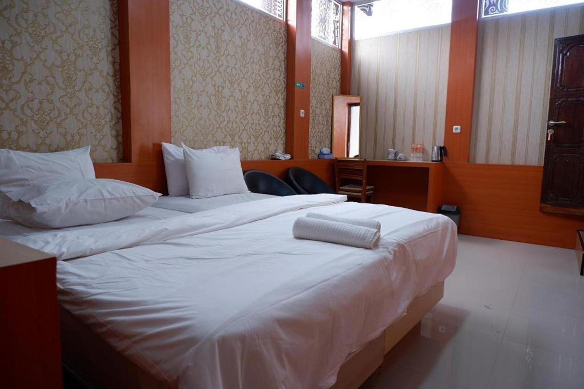 Hotel Manggasa Makale Екстериор снимка