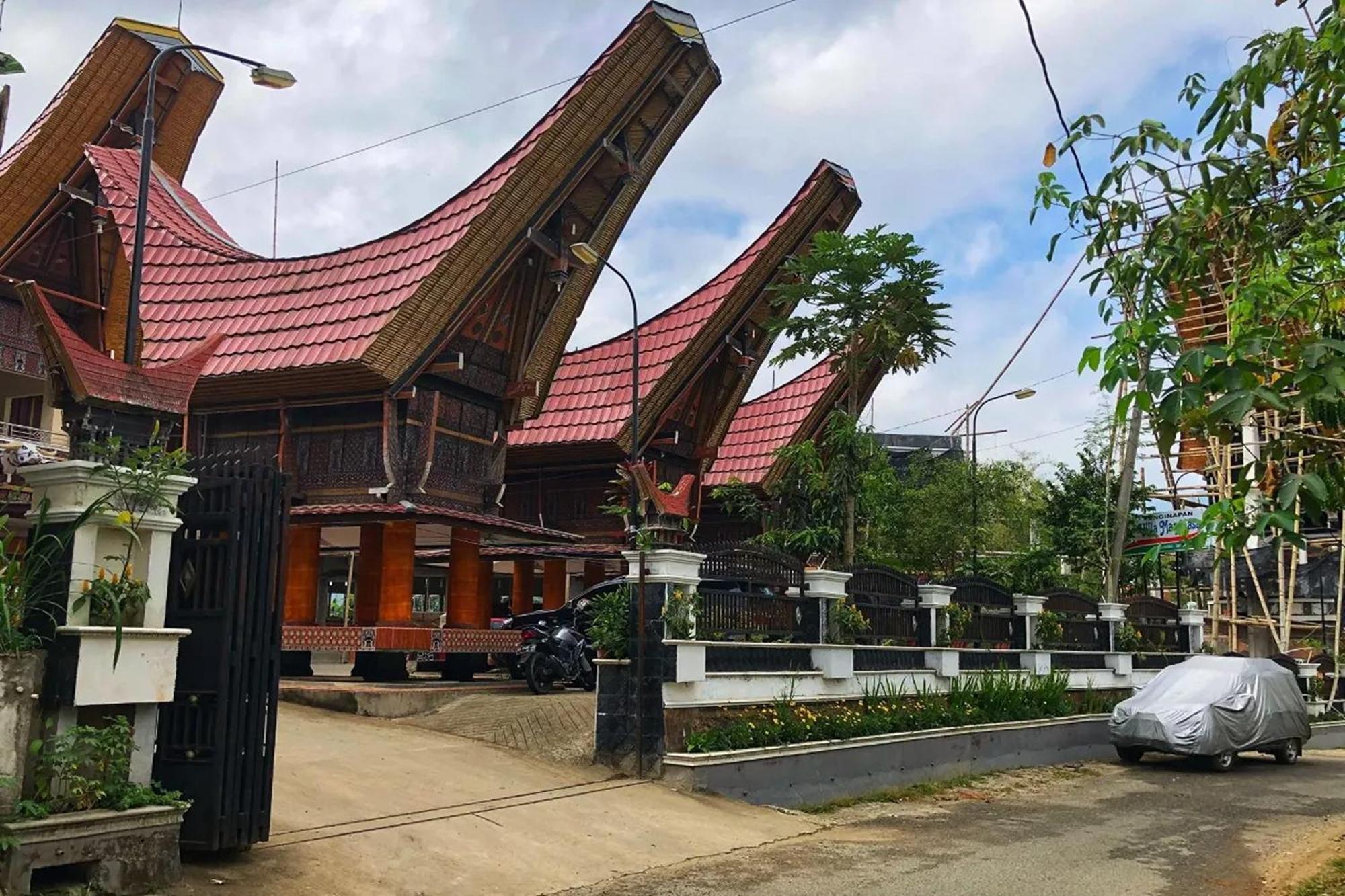 Hotel Manggasa Makale Екстериор снимка