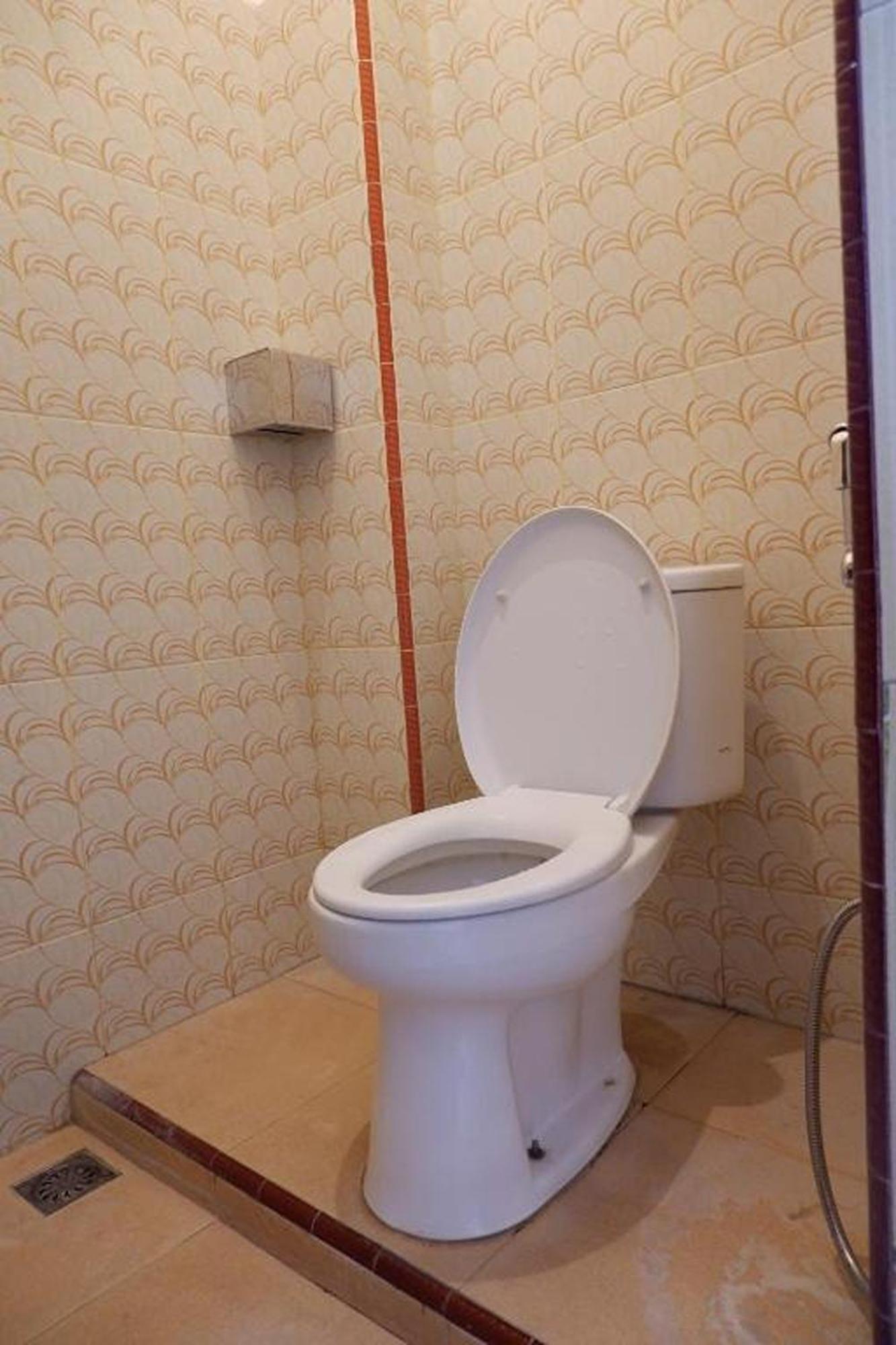Hotel Manggasa Makale Екстериор снимка